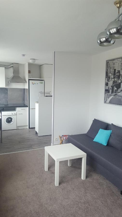 アティス・モンスDuplex A 5 Min Aeroport Orly - 15 Min Parisアパートメント エクステリア 写真